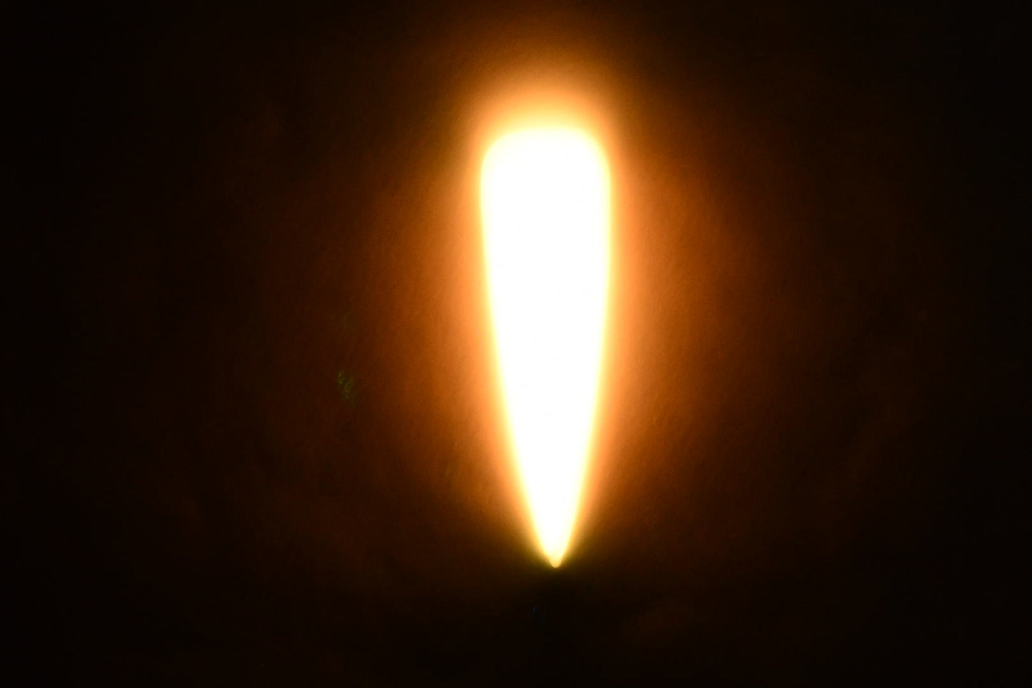 Resplandor naranja