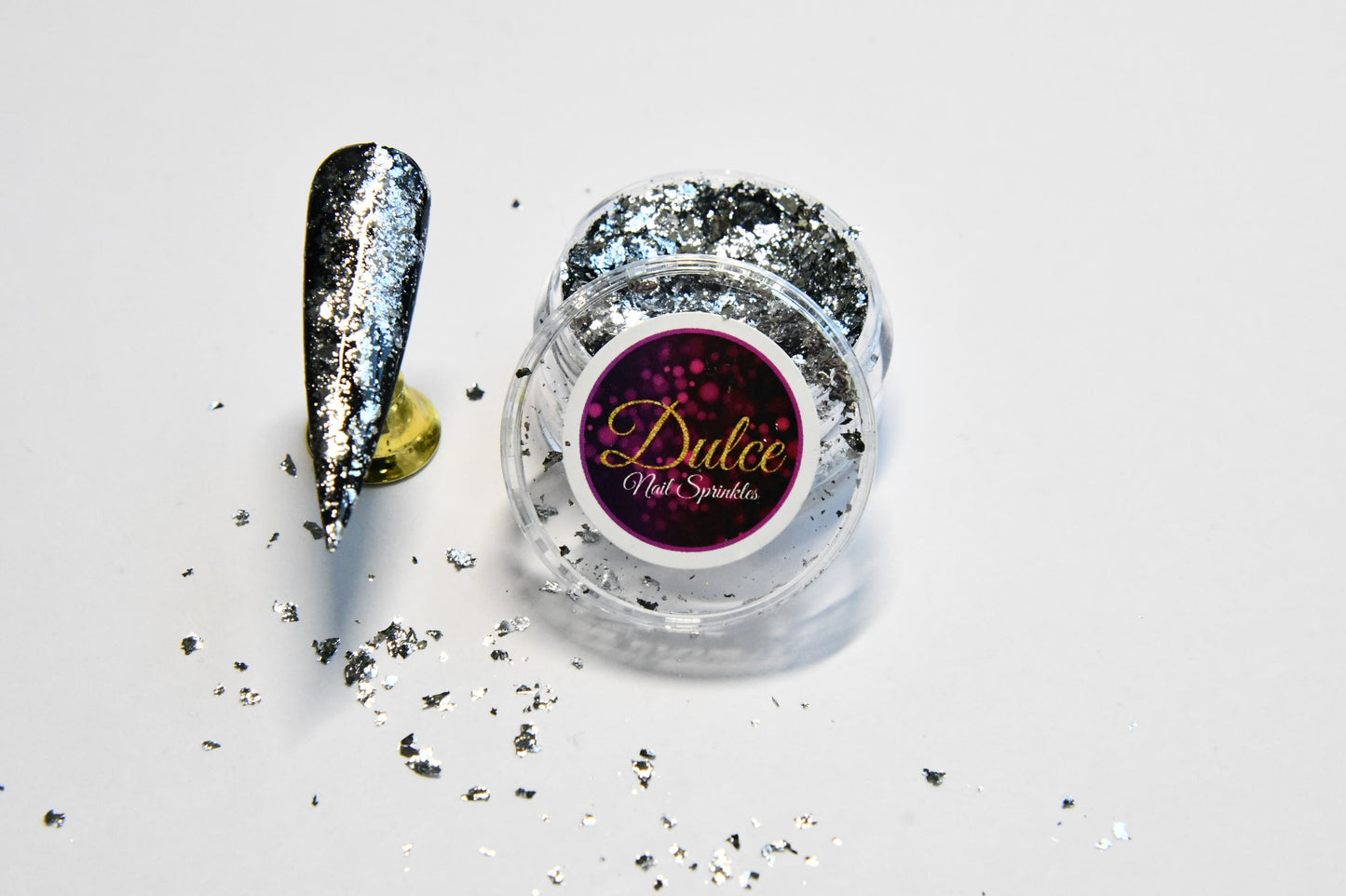 Silver flakes
